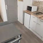 Tres Sympathique Appartement Plein Coeur De Ville